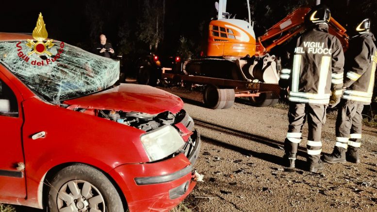 Violento incidente sulla strada per Galtellì, due feriti